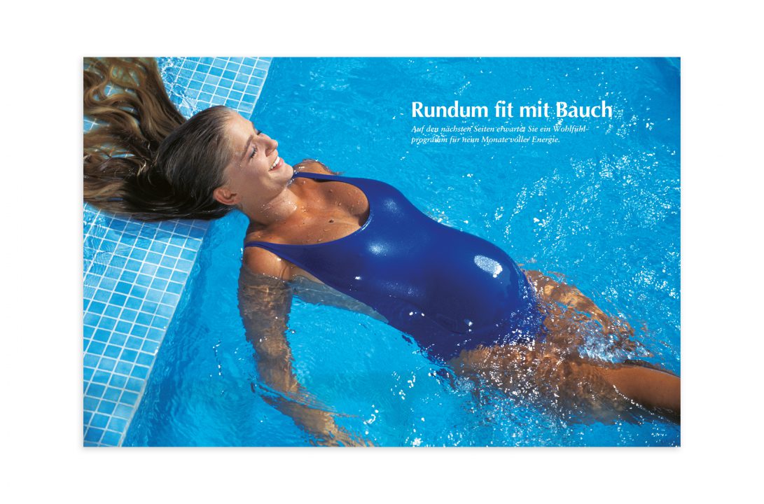 Neun Monate Badeanzug