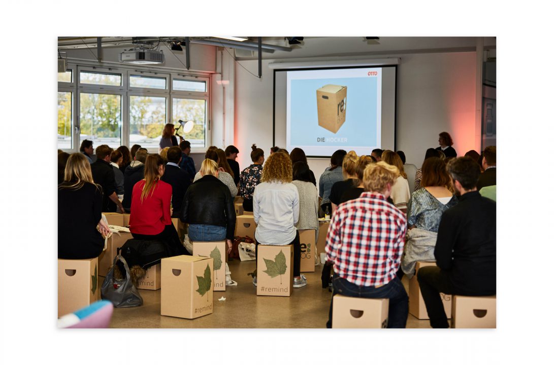 reMIND Event Vortrag Hocker